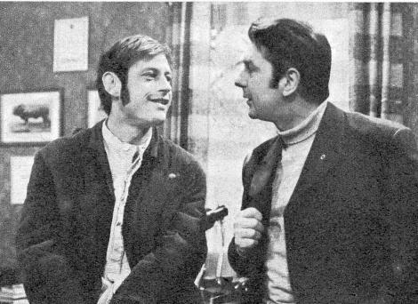 Foto: Waltraut Denger; “FF dabei”, Nr. 14/1970, Seite 20; im Bild von links: Kaspar Eichel und Heinz Behrens.